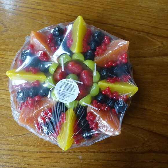 Anthropologie Italian Fruit-Topped Cake Flan Dessert-Shaped Wax Candle - Picture 13 of 14